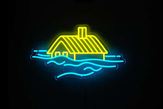 371 - House - The Sea Is Always Right