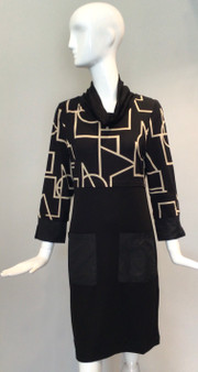 Dolcezza Dress with Pockets  in Abstract Print