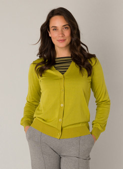 Yest Lightweight Cardigan Sweater in Leaf Green