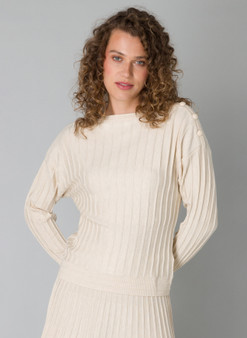 Yest Crop Sweater with Textured Ribbing in Ivory