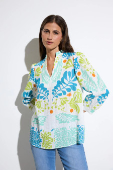 Tinta 3/4 Sleeve Blouse with Art Nouveau Print