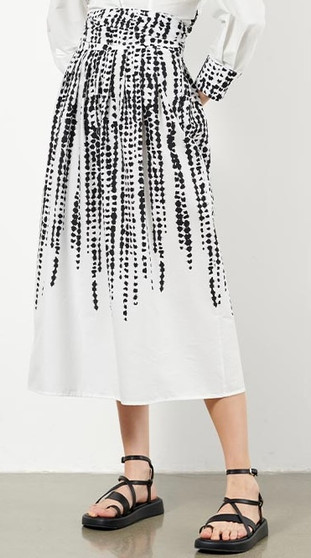 B.yu Italy Cotton Skirt in Black and White