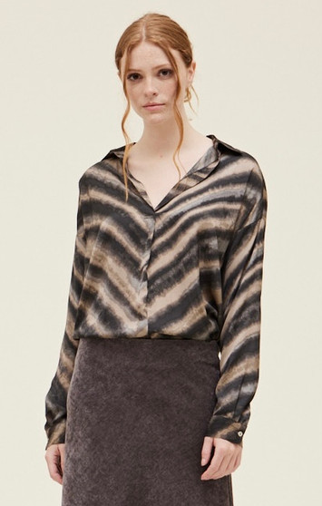 Abstract Wave Print Satin Blouse in Charcoal Combo