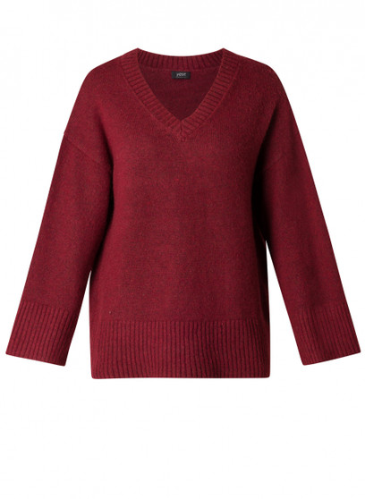 Yest V-Neck Sweater in Merlot