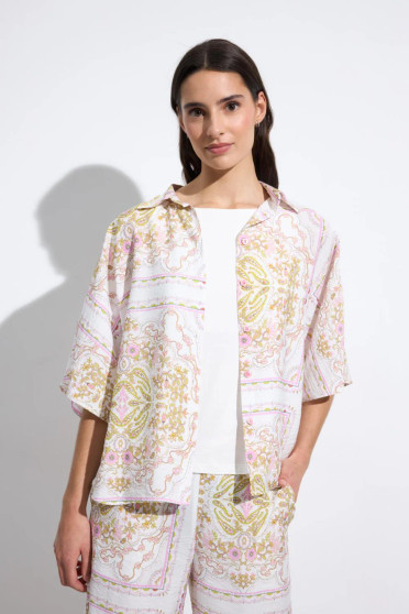 Tinta Textured Short Sleeve Shirt in Romantic Print