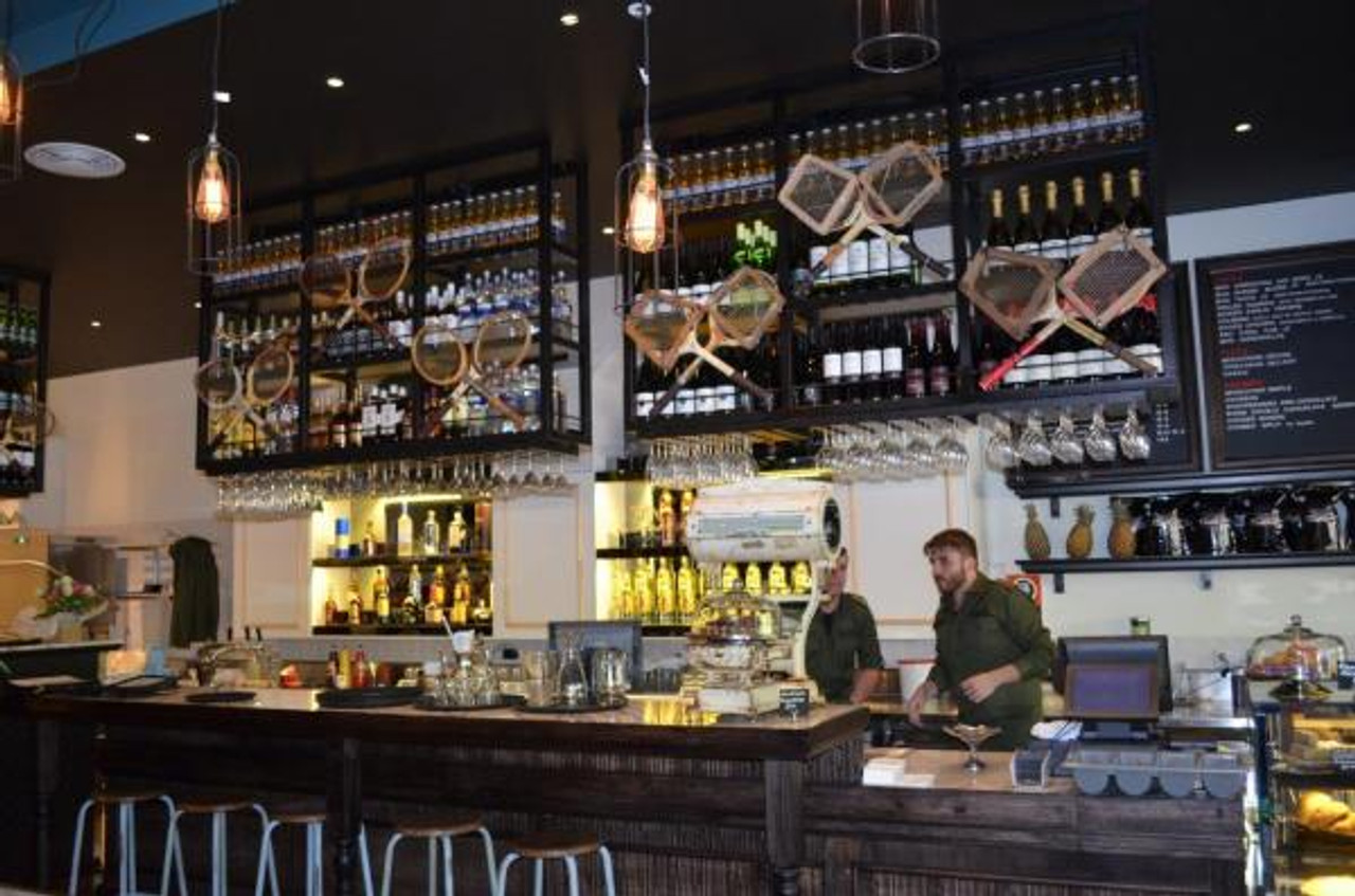 Coco Cubano Macarthur MEDIA