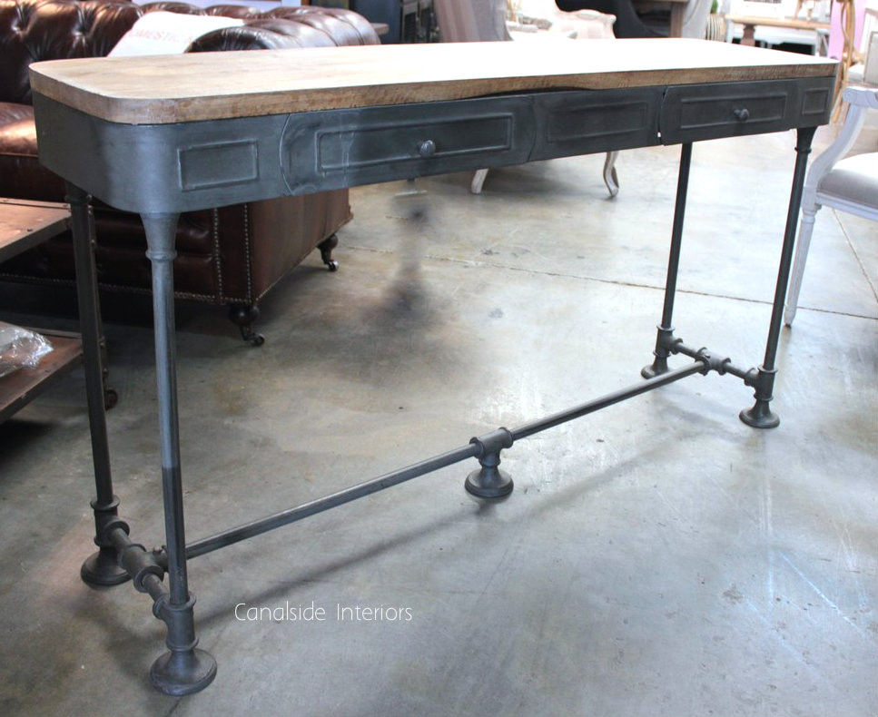 Commissioner Industrial Desk Console