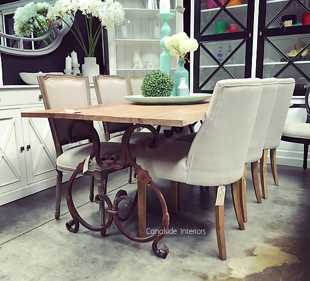 Alexandra Dining Table