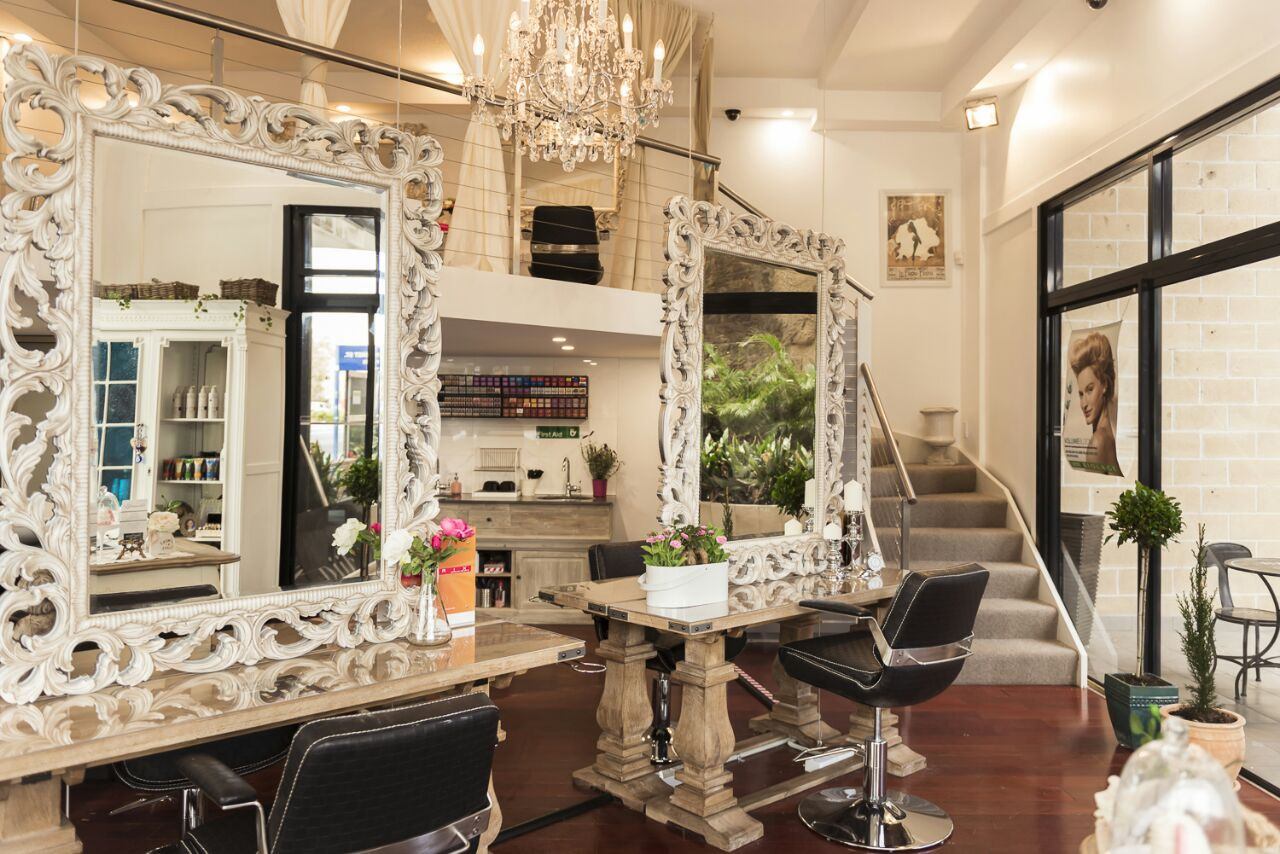 Chromatique Hair Studio MEDIA