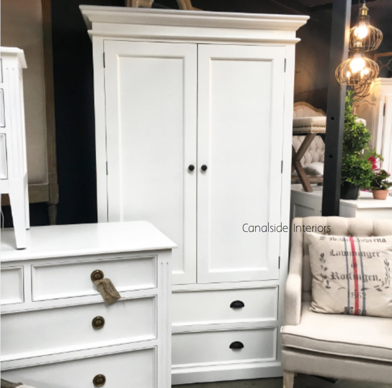 Florida Keys Wardrobe White