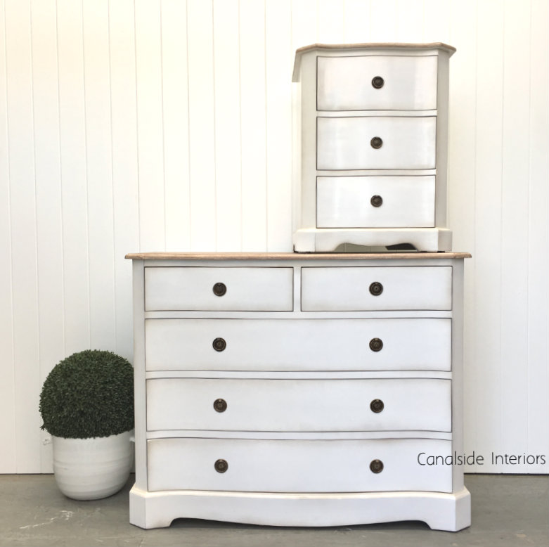 Mignon Chest Distressed White with Limewash Top