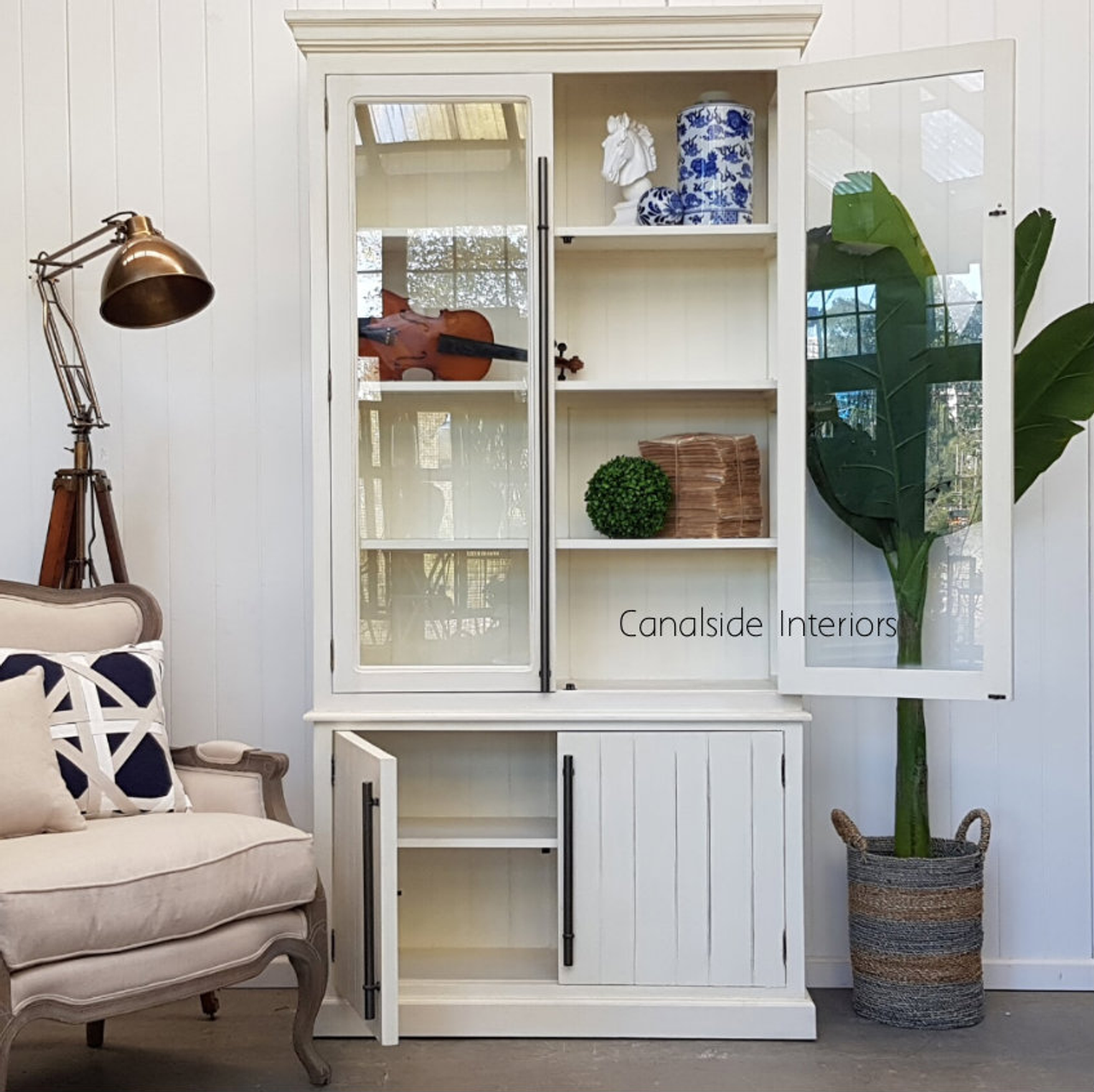 A perspective highlighting the two-section design for easy access and setup of the Markle Display Unit.