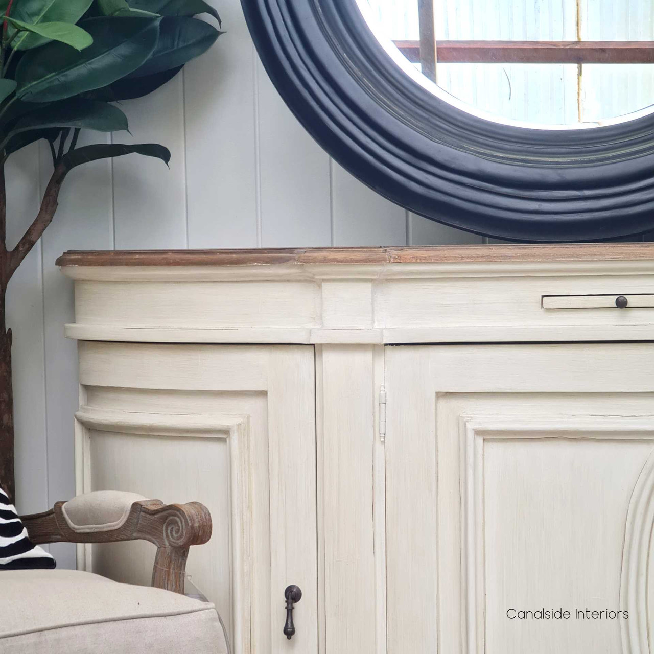 With its open storage capability, the Bastian Large Sideboard turns a simple display into a showcase of personal style, ideal for housing both books and treasures.