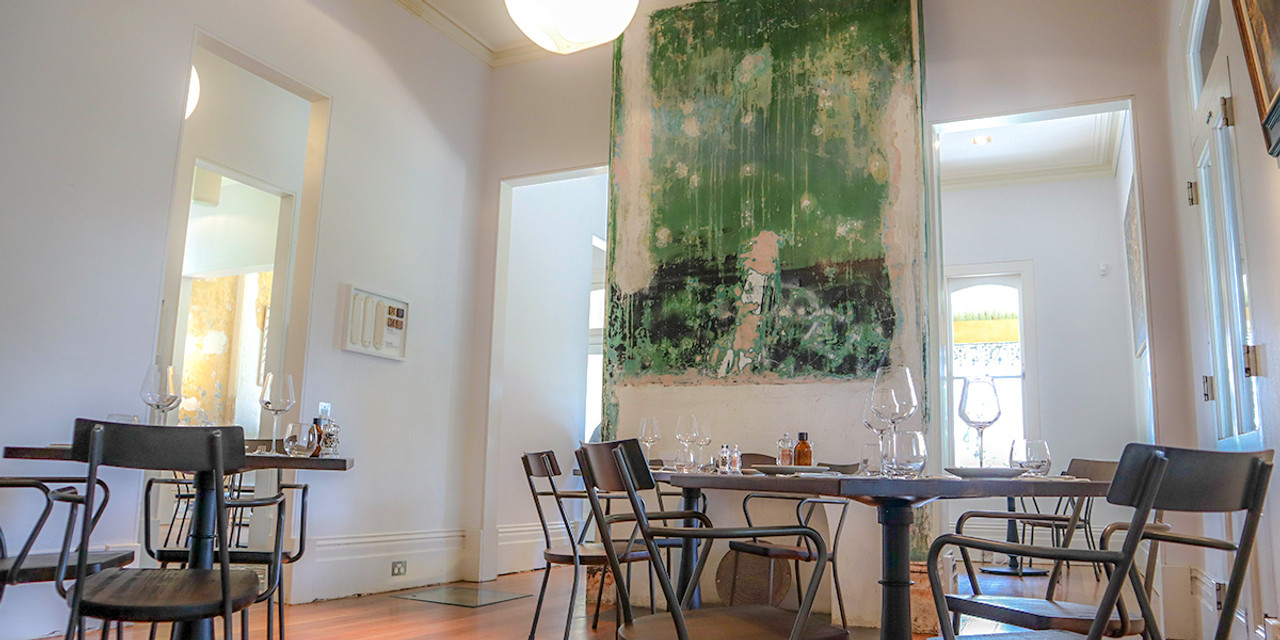 Bellevue Cottage by Antoine MEDIA