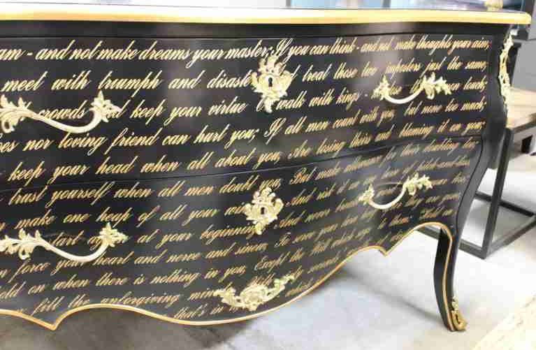 Piccini Commode Black with Gold Rhymes