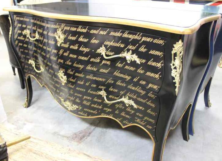 Piccini Commode Black with Gold Rhymes