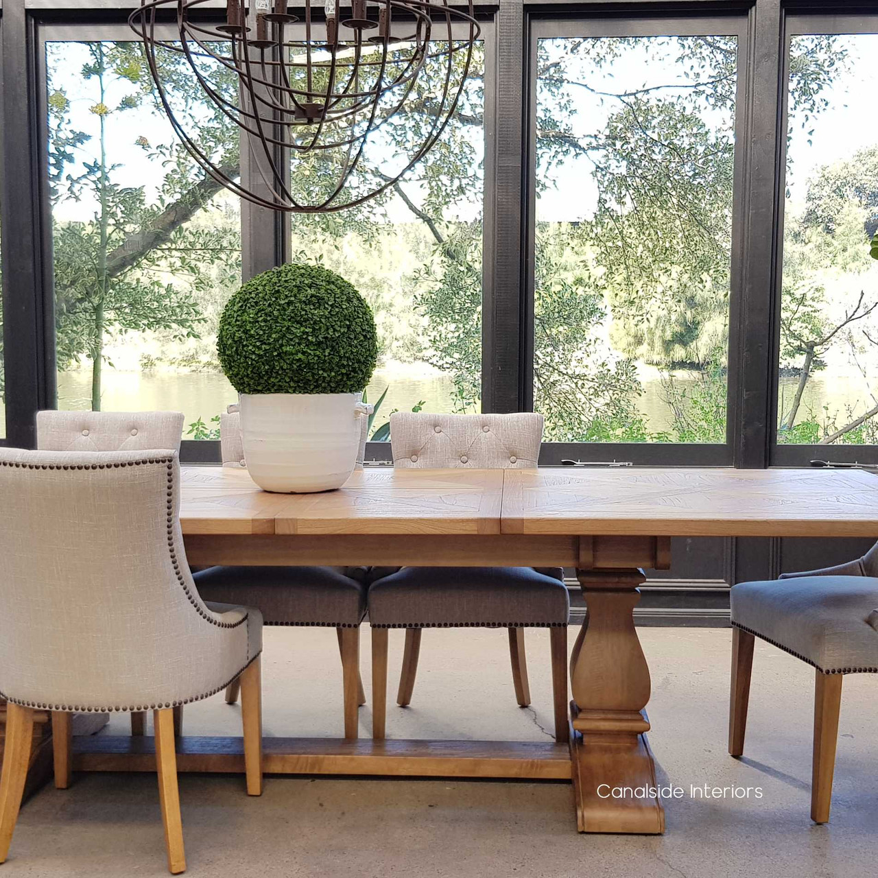 Fully extended table setup for a grand feast, displaying its maximum length of 310cm, ideal for large gatherings and stylish entertaining.