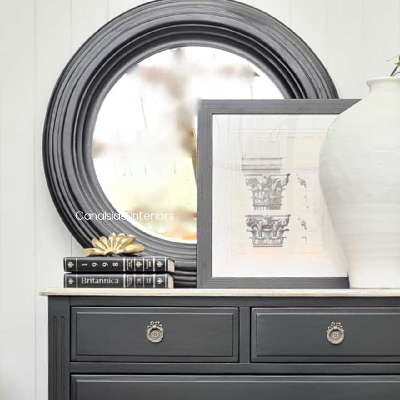 The Aspen mirror set against a Hamptons-themed backdrop, illustrating its versatility and seamless integration into various styles.