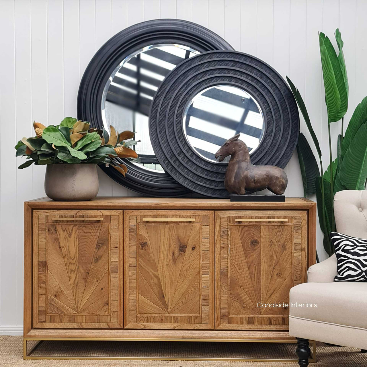 The timeless appeal of the Danbury Oak Sideboard with internal shelving and drawers makes it an essential piece for sophisticated bedroom organization