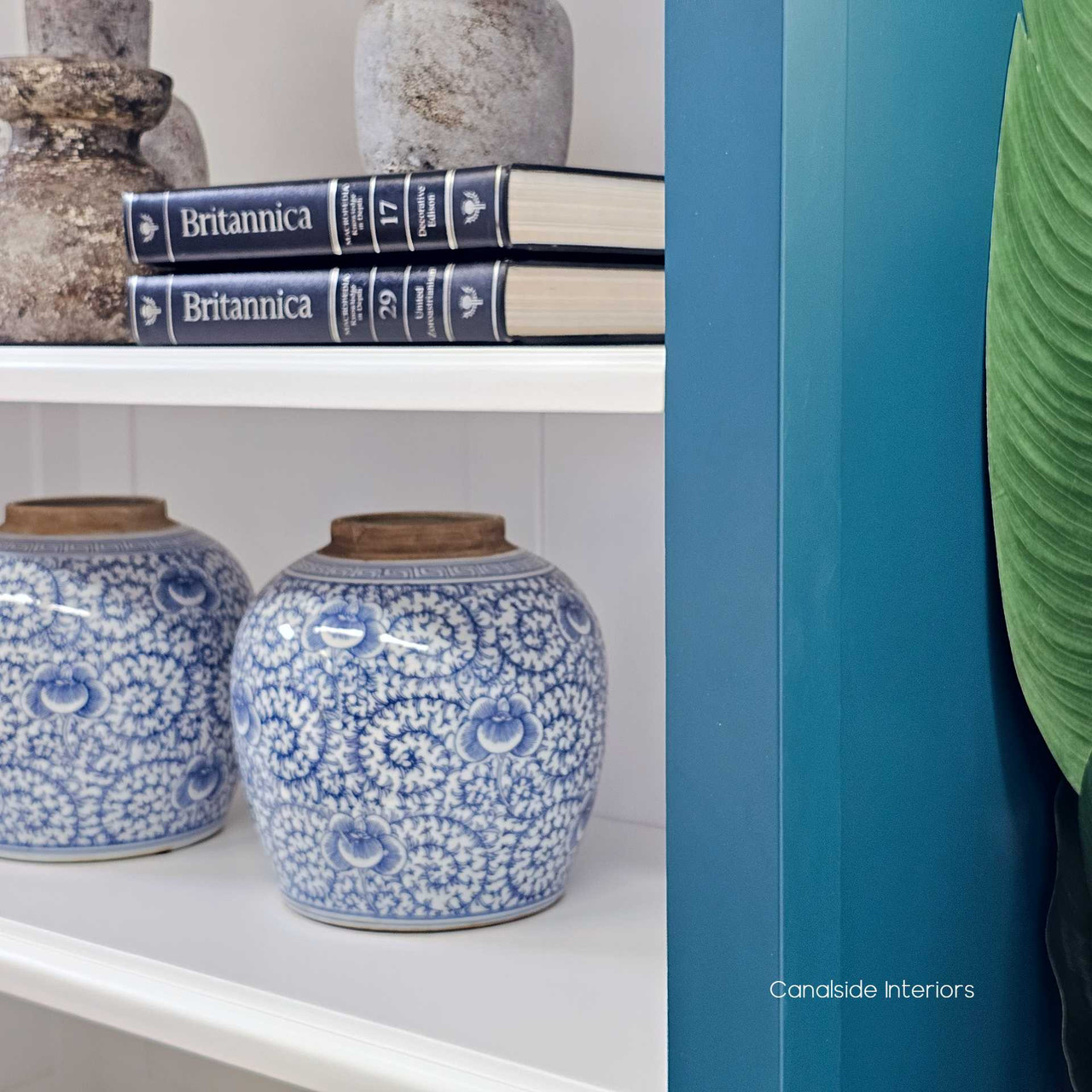 Corner Detailing in Teal Green - Focusing on the craftsmanship at the corners and edges, showcasing the smooth finish and precision joinery that add to its elegance.