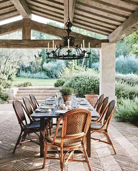 Hamptons Style Home Exterior: Essential Elements for Australian Homes