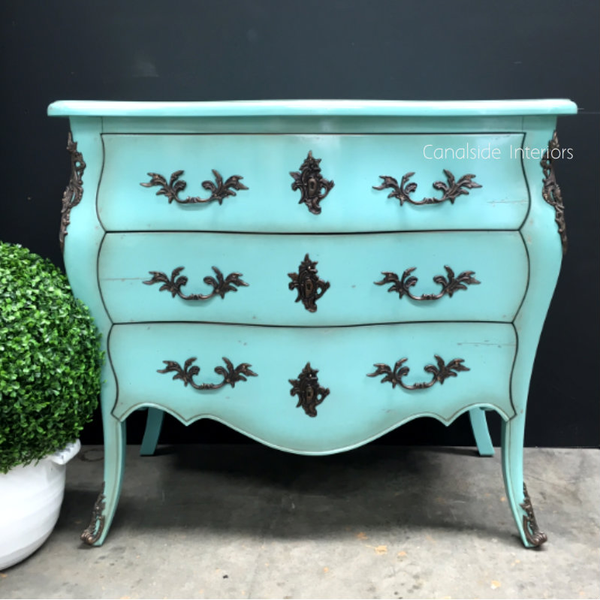 Front view of the Bretigny Chest of Drawers in Mint/Aqua, a classical piece with Hamptons charm, offering timeless storage for a coastal bedroom