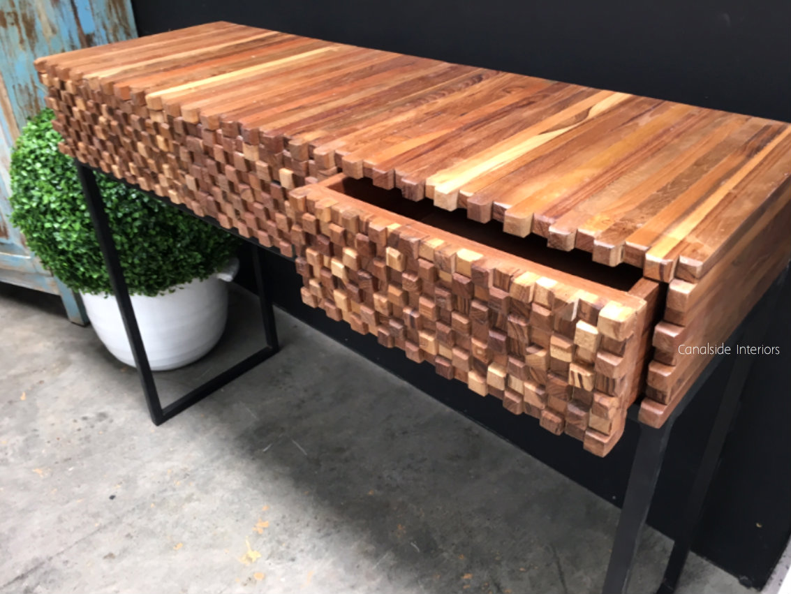 Floki 2 Drawer Console