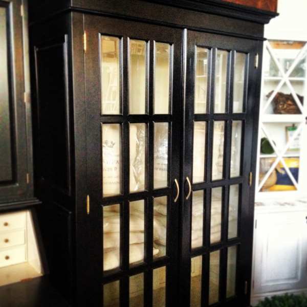 Hamptons Display Cabinet Black With White Interior Sold Out