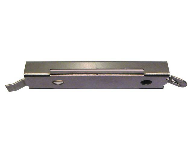 1970-1973 Mustang Steering Column Shroud Retainer