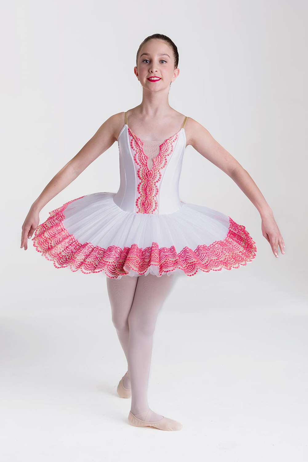 Claudia Dean, Royal Ballet  Dance outfits, Dance photography