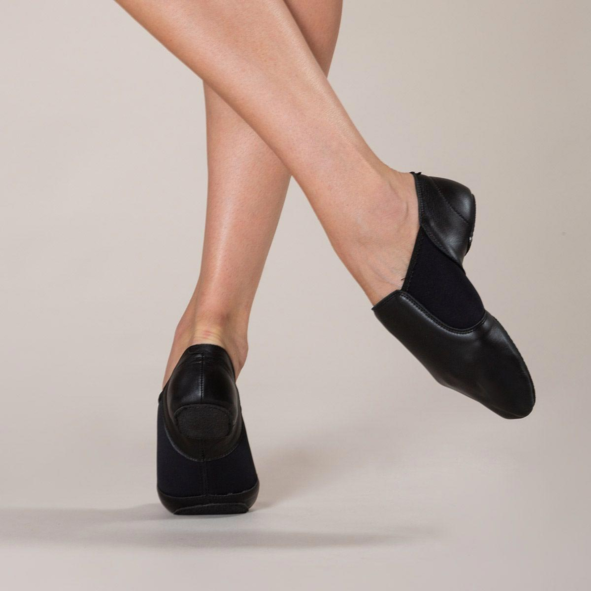 black acro shoes