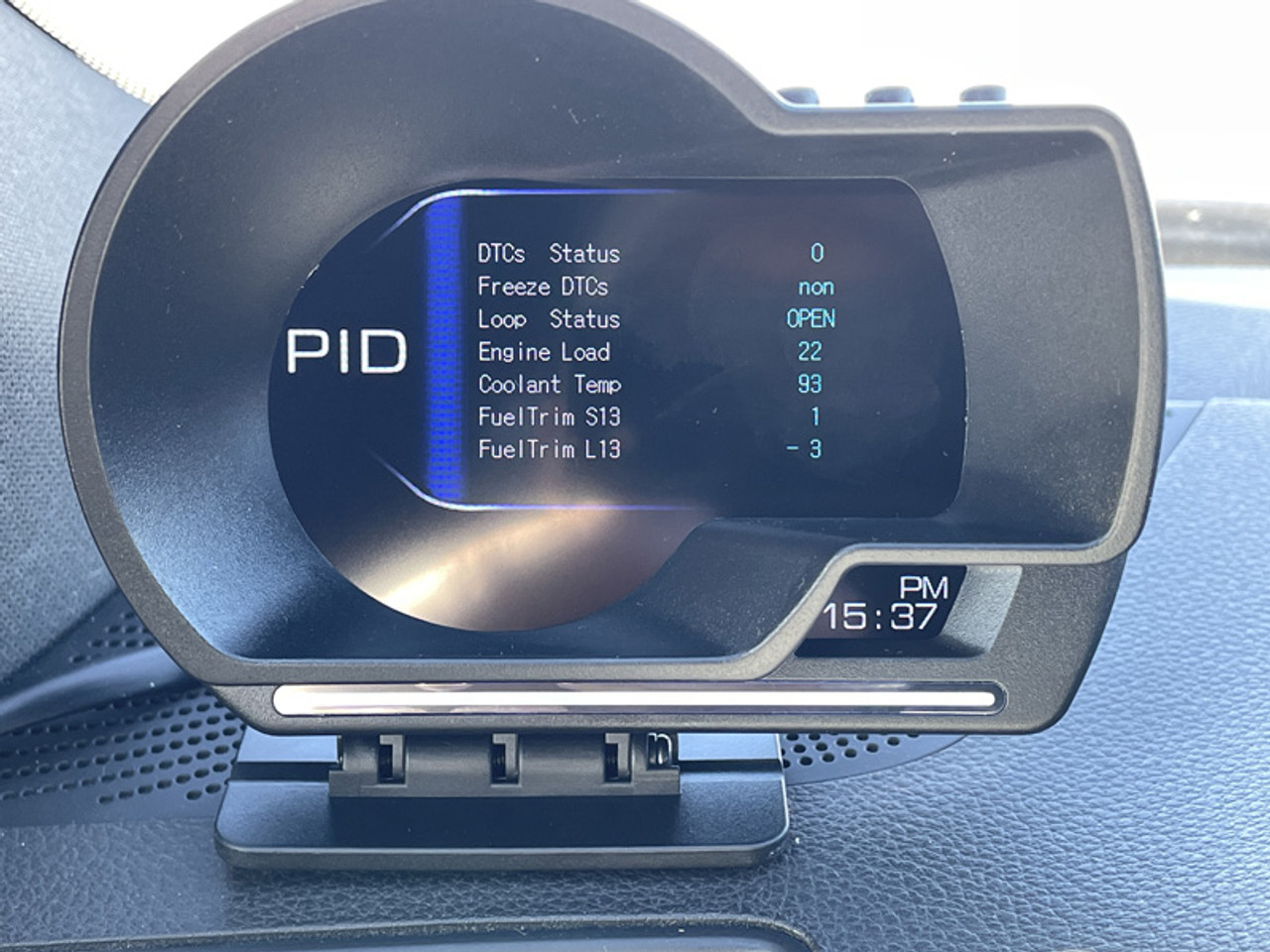 Head-up Display (HUD) from AGC Automotive 