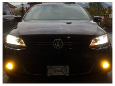 2013-vw-jetta-led-headlight-and-fog-light-upgrade-yellow-fogs-sm.jpg