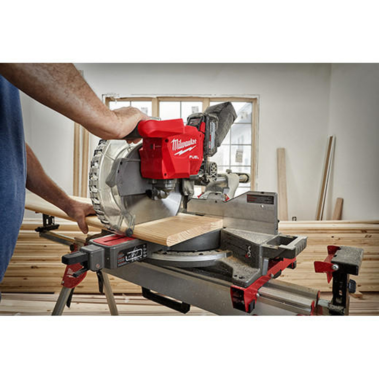 Milwaukee m18 12 dual 2025 bevel sliding miter saw