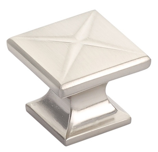 Schaub Northport Series 1-3/8" Rectangular Knobs