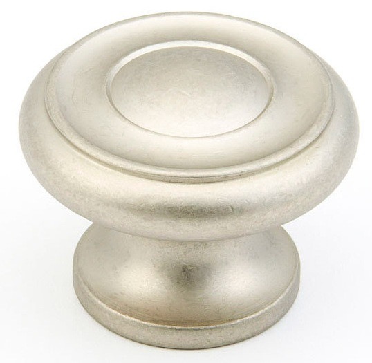 Schaub Colonial and Traditional 1-1/2" Diameter Stepped Round Knobs