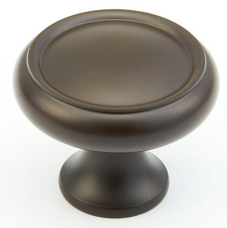 Schaub Country and Traditional 1-1/4" Diameter Rimmed Round Knobs
