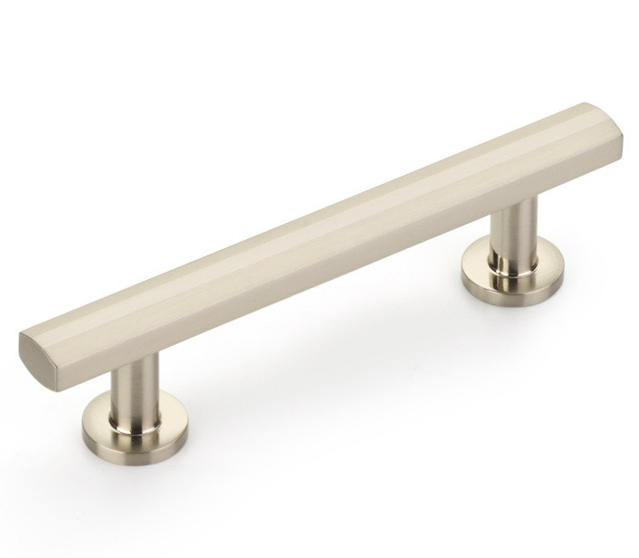 Schaub Heathrow Pulls 3-1/2" Center To Center