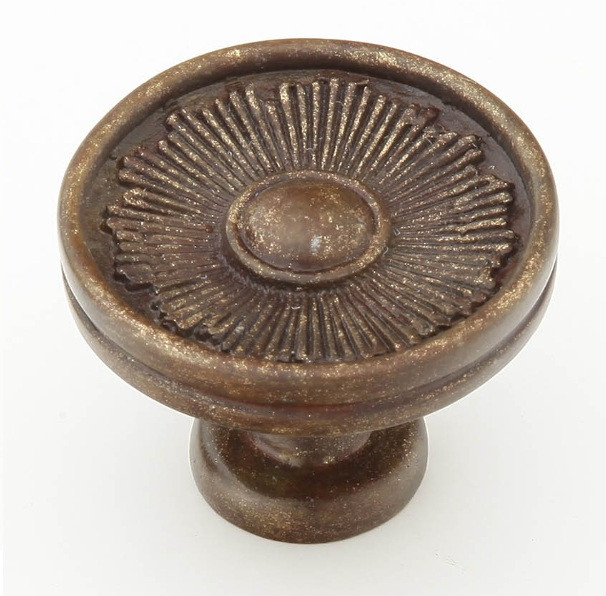 Schaub Symphony Sunburst Solid Brass 1-3/8" Round Knob