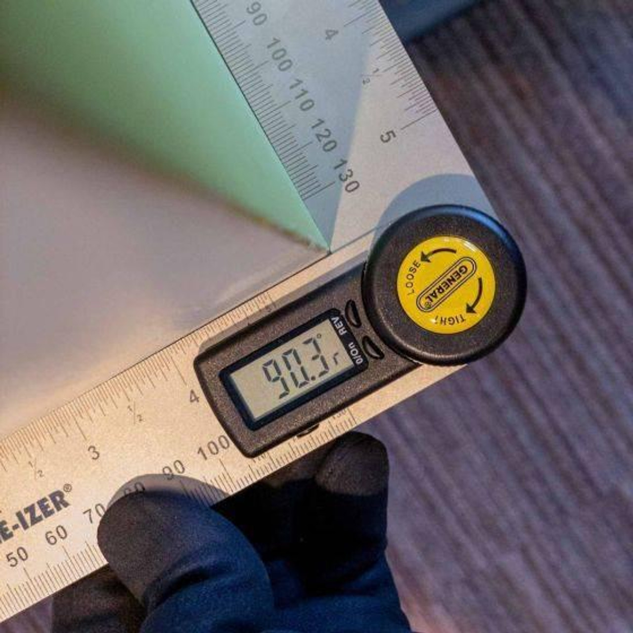 General Tools General ANGLE-IZER Digital Angle Finder, 5 in. 822 