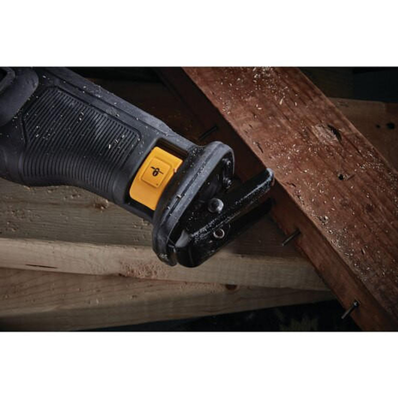 Dewalt DeWALT 20V MAX* Brushless Cordless Reciprocating Saw With FLEXVOLT ADVANTAGEâ„¢ (Tool Only) DCS386B 