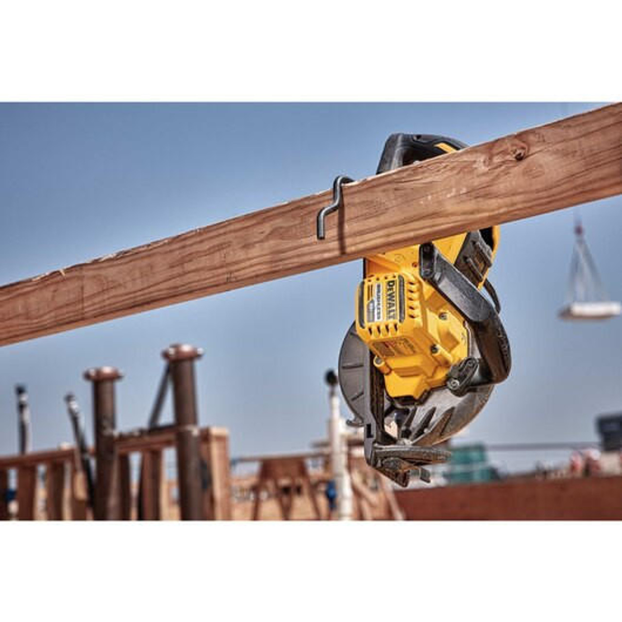 Dewalt DeWALT FLEXVOLTÂ® 60V MAX* 7-1/4 in Cordless Worm Drive Style Saw (Tool Only) DCS577B 