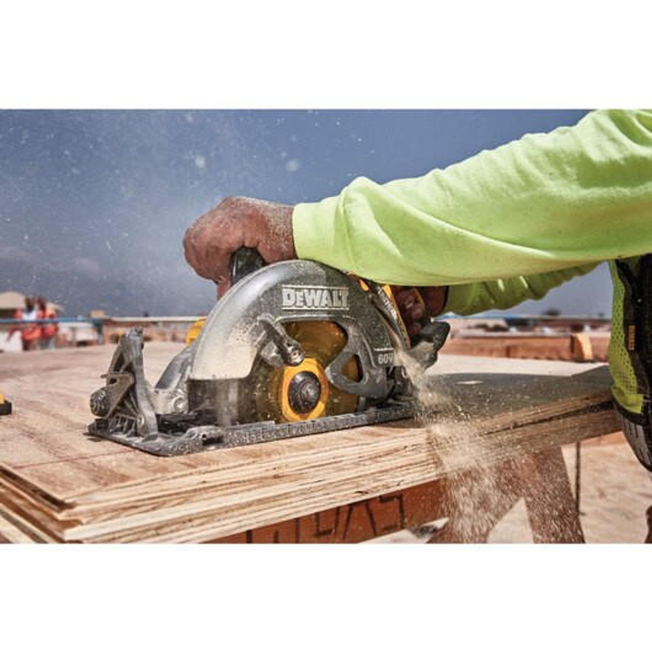 Dewalt DeWALT FLEXVOLTÂ® 60V MAX* 7-1/4 in Cordless Worm Drive Style Saw (Tool Only) DCS577B 