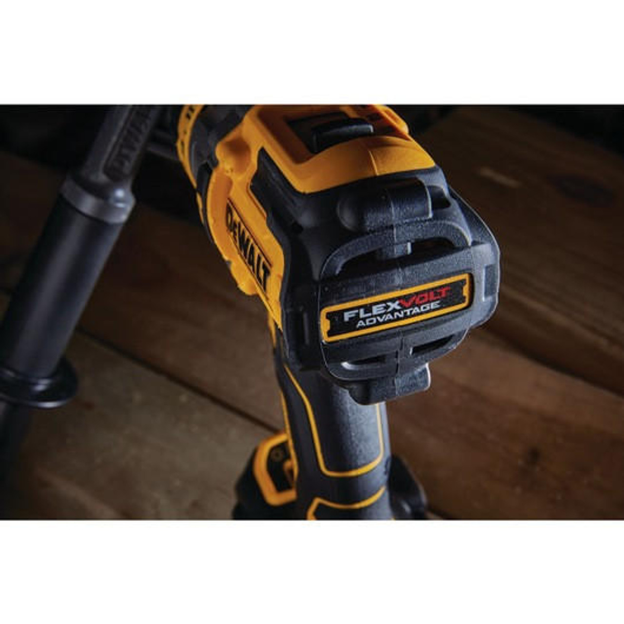 Dewalt DEWALT 20V MAX* 1/2 in. Brushless Cordless Hammer Drill/Driver with FLEXVOLT ADVANTAGEâ„¢ (Tool Only)DCD999B 