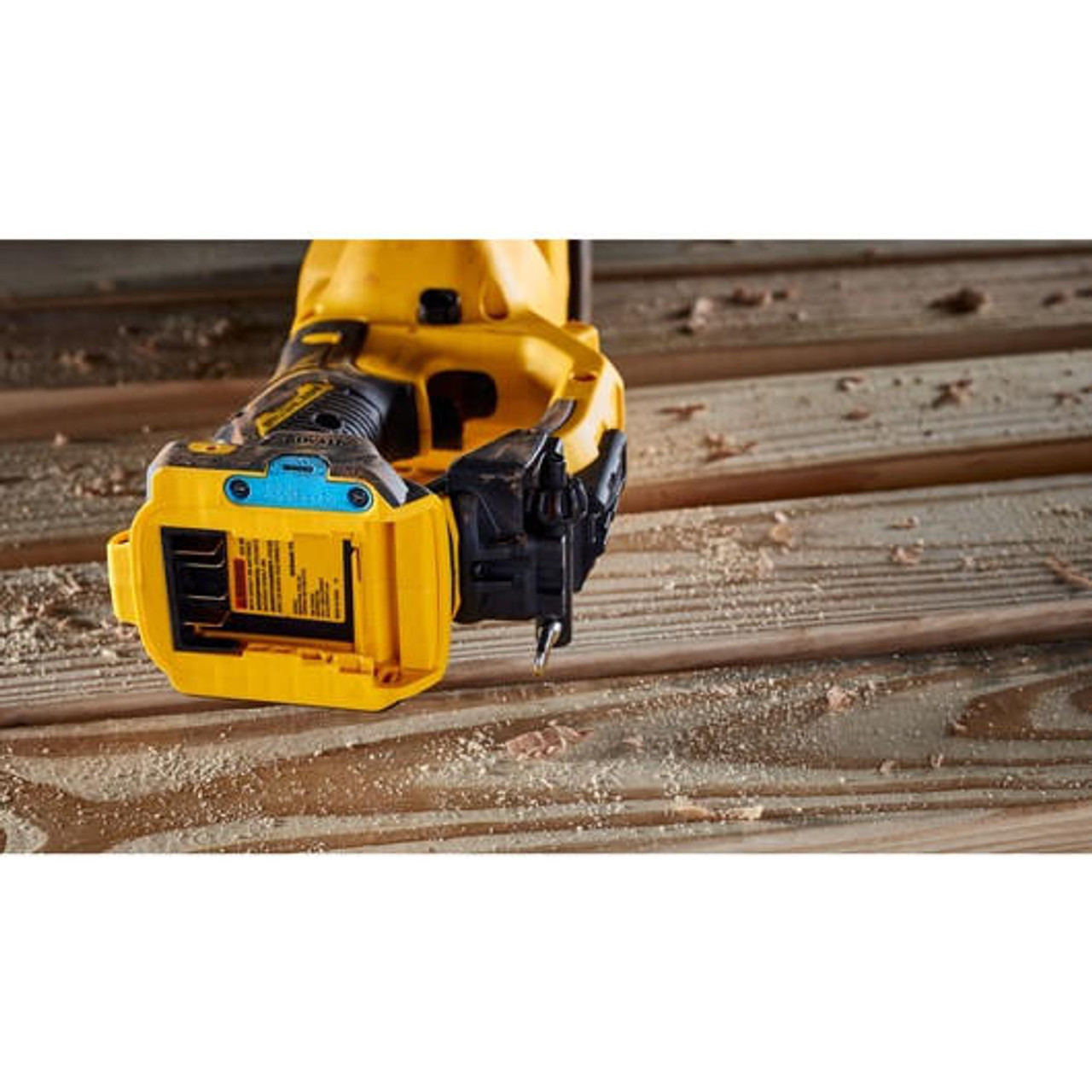 Dewalt DEWALT 20V MAX* Brushless Cordless 1/2 in. Compact Stud and Joist Drill with FLEXVOLT ADVANTAGEâ„¢ (Tool Only) DCD444B 
