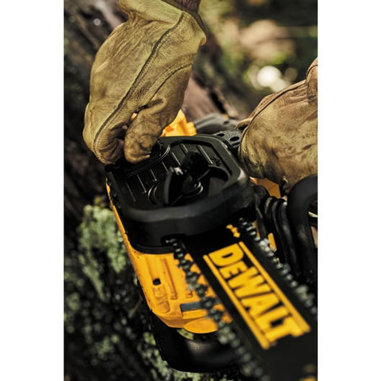 DEWALT 20V MAX XR COMPACT 12 IN. CORDLESS CHAINSAW KIT DCCS620P1