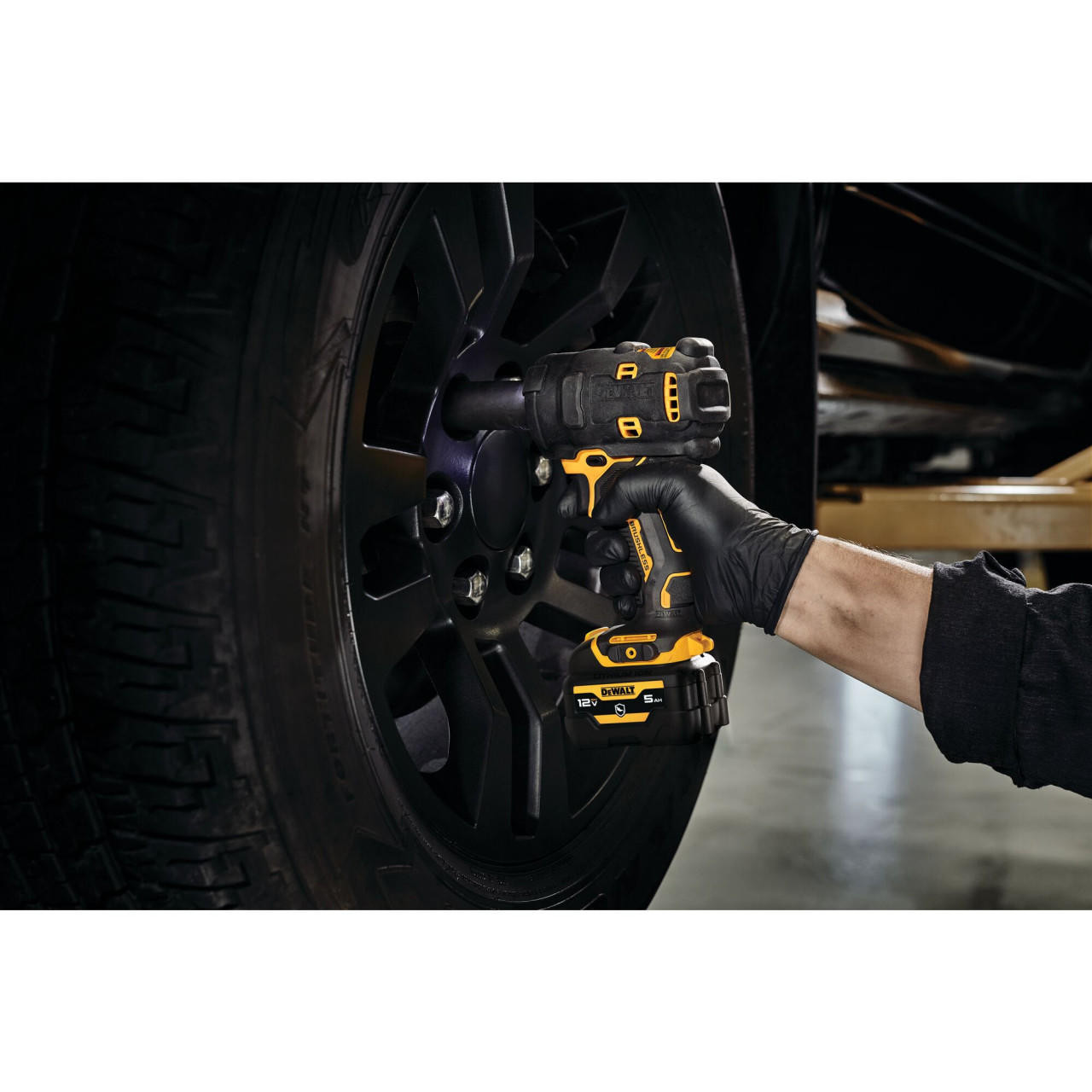Dewalt DEWALT XTREME 12V MAX Brushless 1/2 in. Cordless Impact Wrench(Tool Only) DCF901B 