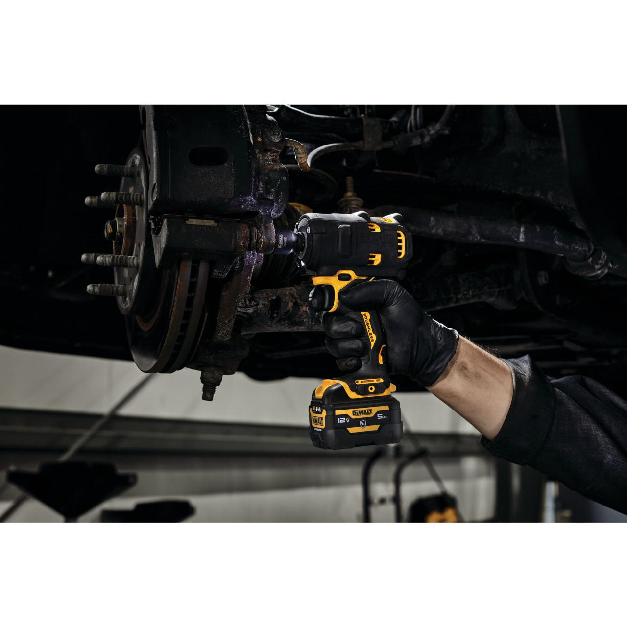 Dewalt DEWALT XTREME 12V MAX Brushless 1/2 in. Cordless Impact Wrench(Tool Only) DCF901B 