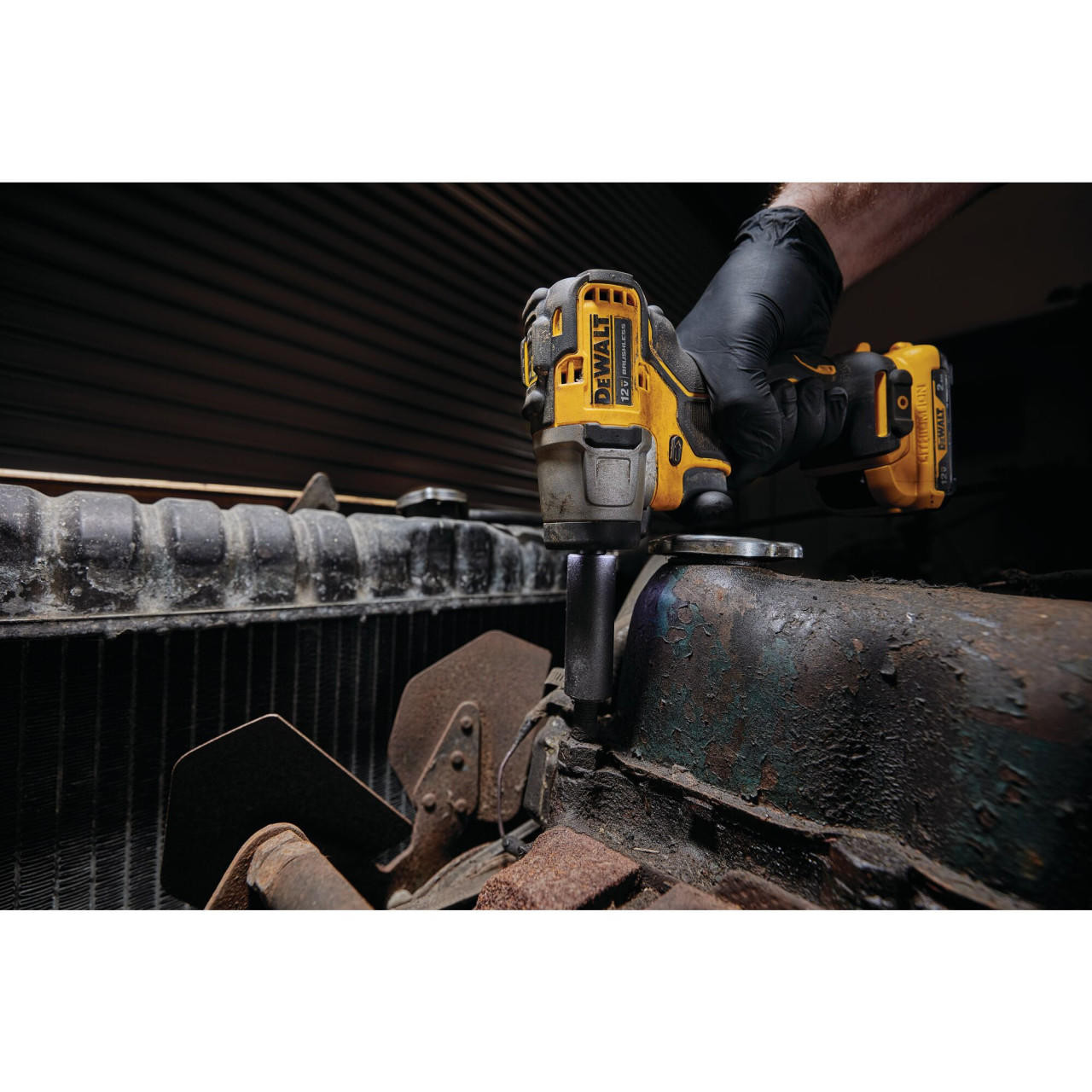 DEWALT XTREME 12V MAX Brushless 3/8 in. Cordless Impact Wrench (Tool Only)  DCF902B