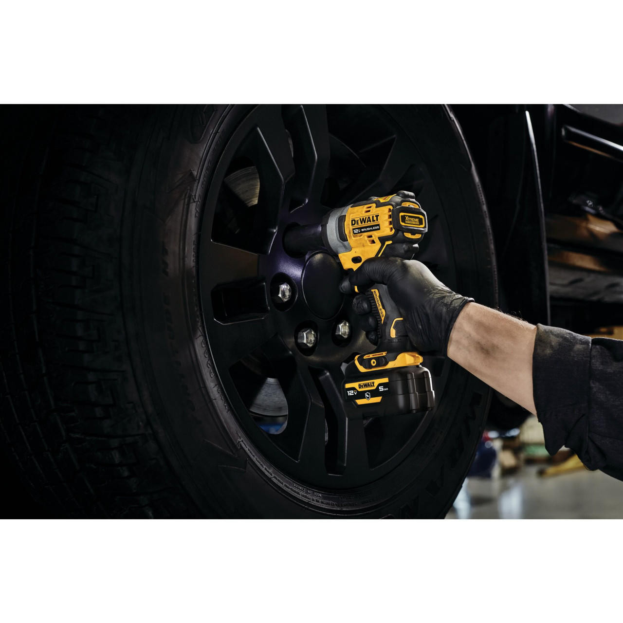 Dewalt DEWALT Xtreme 12V Max Brushless 3/8 In. Cordless Impact Wrench Kit DCF903GJ1G1 